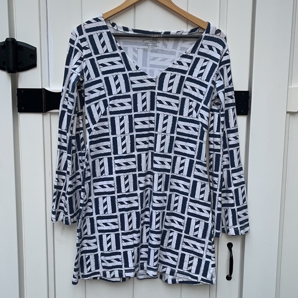 MAHI Gold Dress - Picture 2 of 5